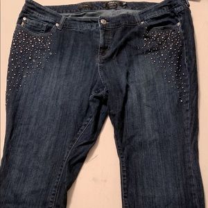 Fabulous Torrid premium 22 beaded jeans